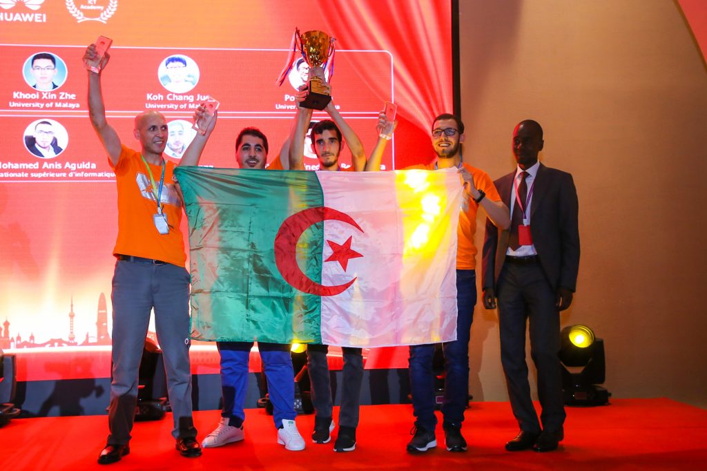 Algerie_classe_premire_au_Huawei_ICT_competition_global_final